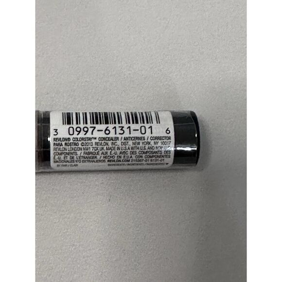 NEW Revlon ColorStay Concealer 01 Fair Clair 0.21oz - Picture 3 of 6